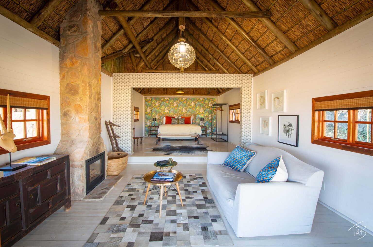 Savannah Lodge - honeymoon suite 1